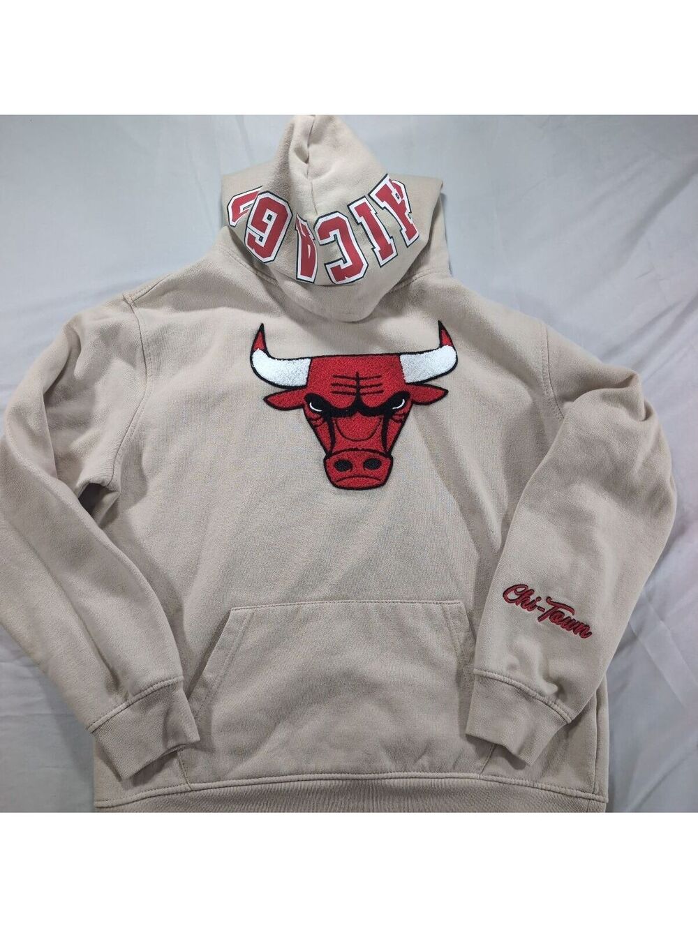 Chicago Bulls Chi-Town Hoodie Sweatshirt Medium